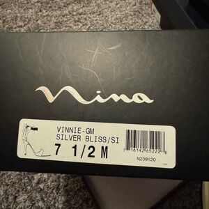 New never worn - Nina Silver Bliss Shoes